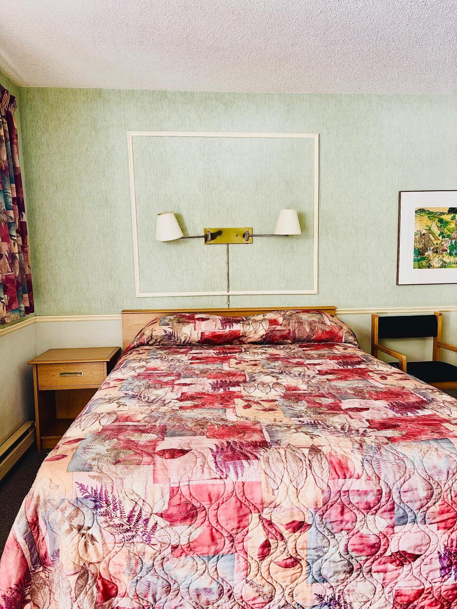 سولت سانت ماري Adams Motel المظهر الخارجي الصورة