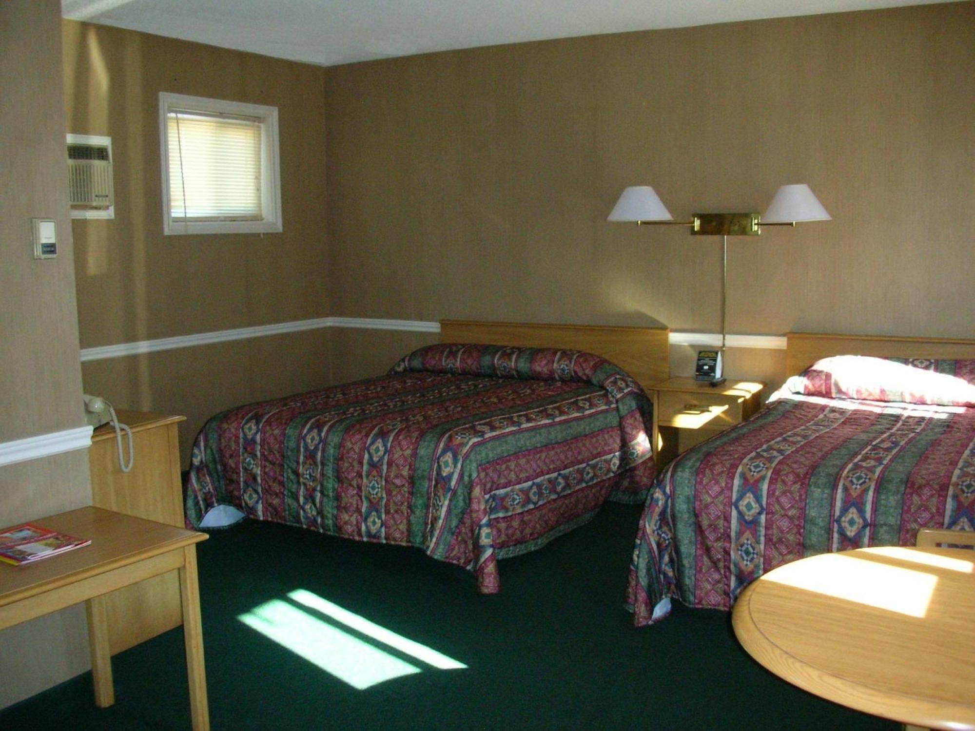 سولت سانت ماري Adams Motel المظهر الخارجي الصورة