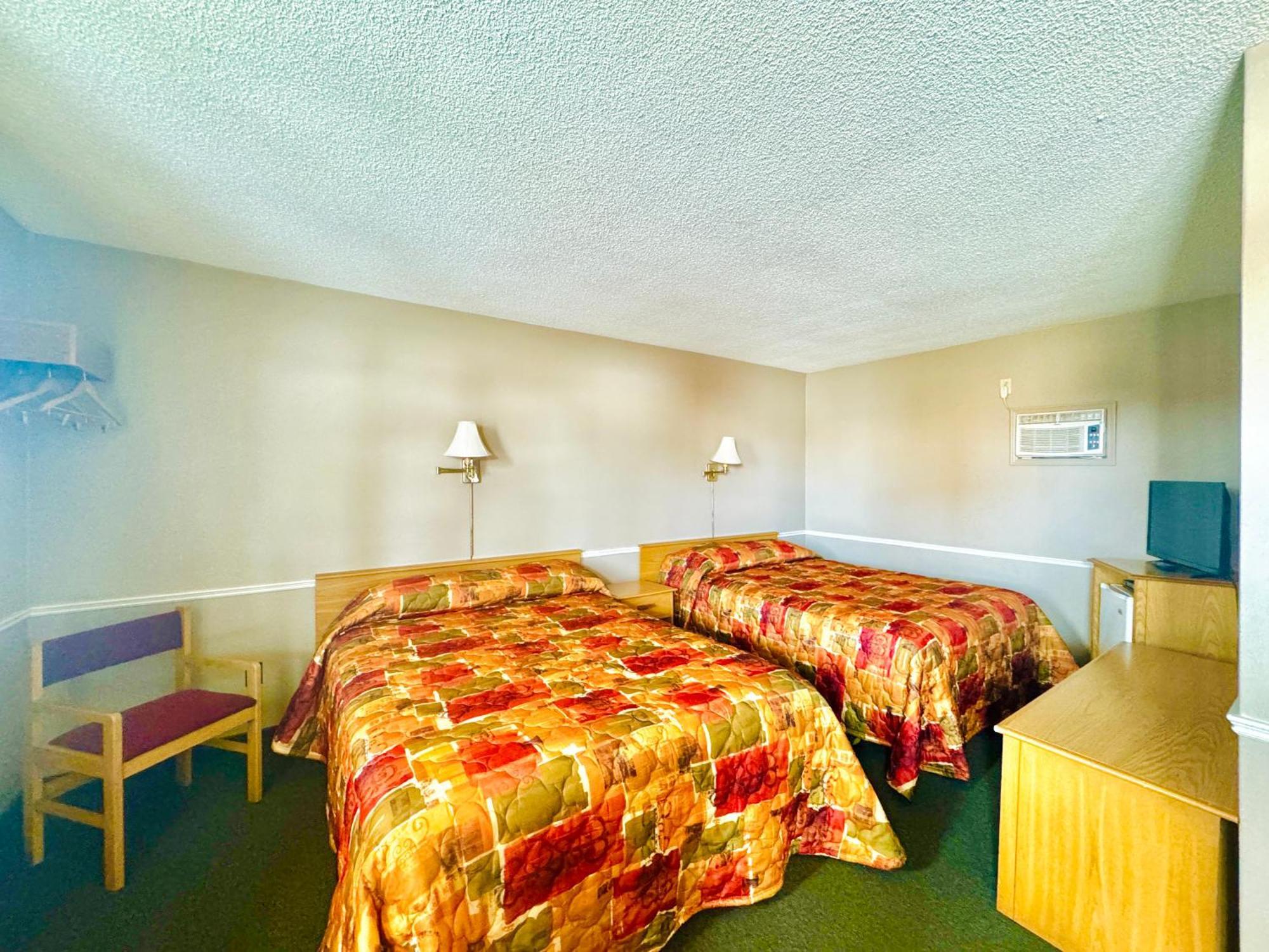 سولت سانت ماري Adams Motel المظهر الخارجي الصورة