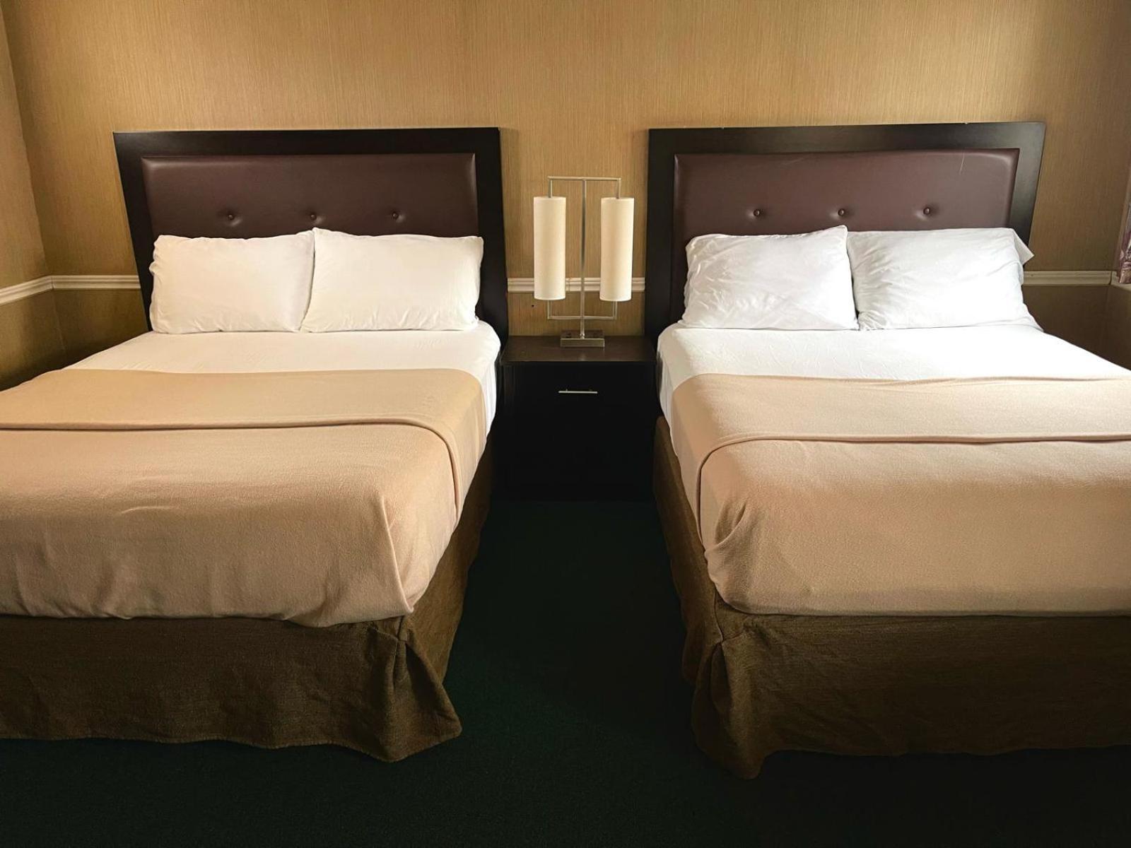 سولت سانت ماري Adams Motel المظهر الخارجي الصورة